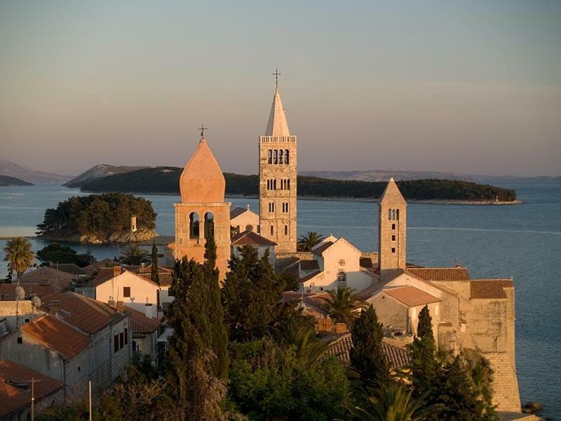 Apt. Old Town Rab Town Exterior photo